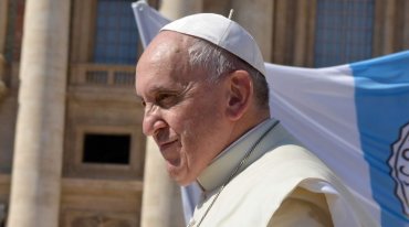 В Ватикане вышла книга-интервью Папы Франциска