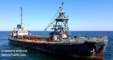 В Одесском заливе терпит бедствие танкер «Делфи» под флагом Молдовы