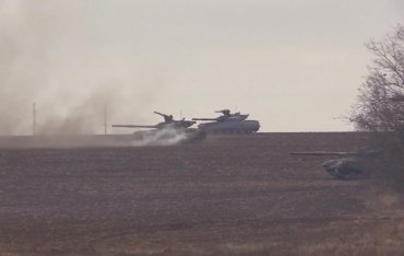 На Донбассе провели танковые учения