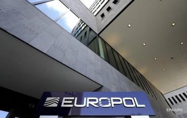 Европол задержал 79 человек за мошенничество с авиабилетами