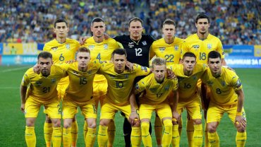 В новом рейтинге FIFA Украина опустилась на две позиции