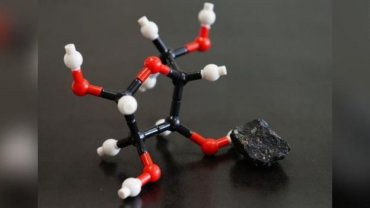 Ученые — на Землю упало несколько сахарных метеоритов