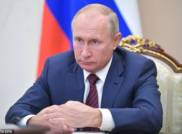 Путин уйдет в отставку в 2021 из-за опасения болезни Паркинсона?