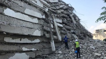 В Нигерии обрушился 22-этажный дом: около ста людей пропали