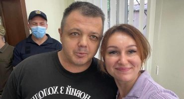 СБУ вручило подозрение жене Семенченко в краже денег батальона «Донбасс»