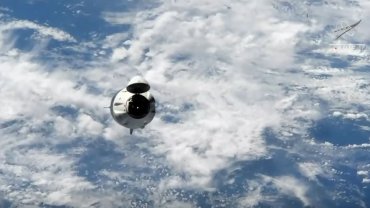 После полугода в космосе на Землю вернулись астронавты SpaceX
