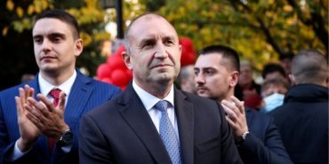 В Болгарии президентом переизбрали Румена Радева, который назвал Крым российским