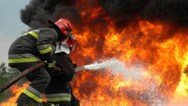 В Киеве вспыхнул пожар в новостройке в ЖК «Нивки Парк»