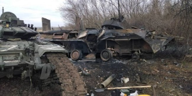 Російська армія втрачає до батальйону бронемашин на добу