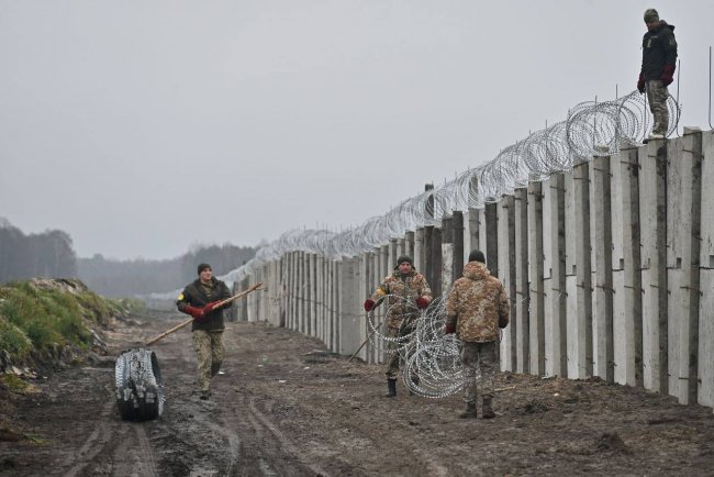 Україна будує стіну на кордоні з Білоруссю