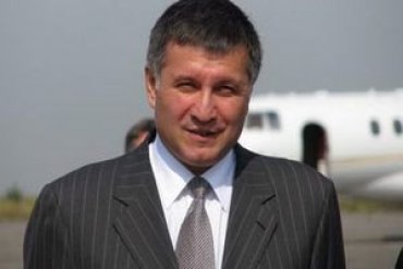 Сегодня беглый экс-губернатор Аваков возвращается в Украину