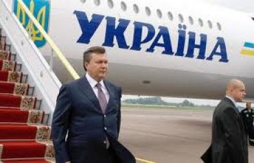 Янукович передумал лететь сегодня в Москву
