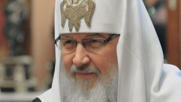 Патриарх Кирилл призвал духовенство отказаться от роскошных автомобилей