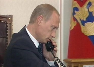 Путин позвонил Януковичу и поздравил с Новым годом