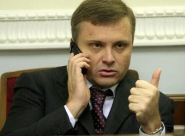 Депутаты Левочкина голосовали за отставку правительства Азарова