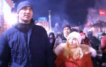 Невеста Владимира Кличко выступила на Майдане