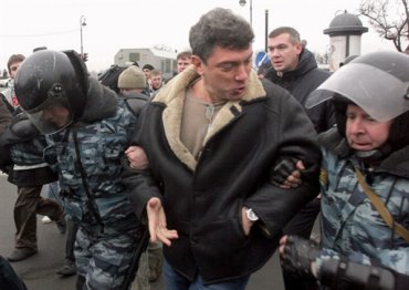 СБУ запретила Борису Немцову въезд в Украину