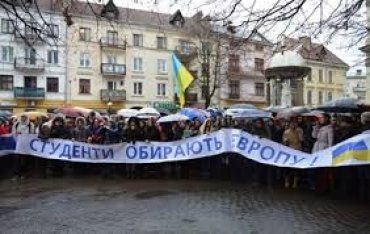 Сегодня в Киеве студенты устроят шествие против «пакта Путина-Януковича»