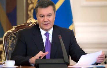 Янукович сдал Клюева и выразил раздражение европолитиками и евромайданом