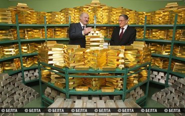 С состоянием около $12 млрд. Александр Лукашенко вошел в ТОП-10 богатейших диктаторов мира