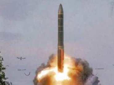 В России испытали неуязвимую межконтинентальную ракету
