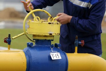 Украина с понедельника ожидает поставок российского газа