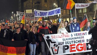 В Дрездене прошла многотысячная демонстрация против исламизации Германии