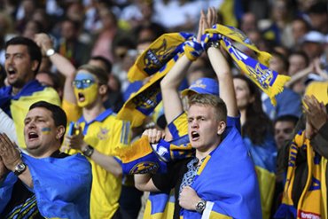 ФИФА может опять наказать сборную Украины