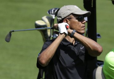 Обама сыграл партию гольфа прямо в Белом доме