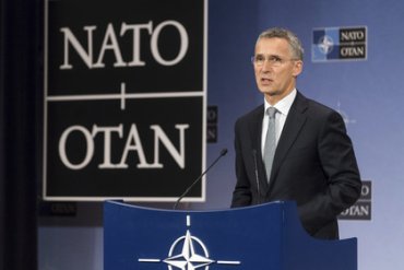 Генсек НАТО одобрил решение ЕС продлить санкции против России