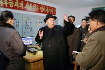 Ким Чен Ын на секретном объекте показал, как из «ничего» сделать «нужное»