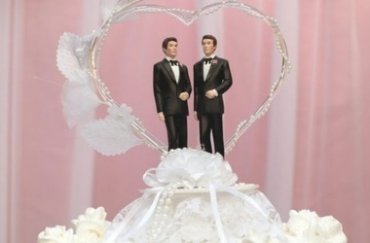 Суд США рассматривает дело кондитера, который отказался печь торт для гей-свадьбы