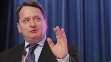 Евродепутата от Венгрии обвинили в шпионаже в пользу России