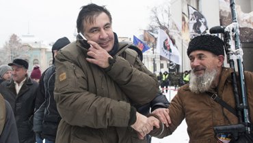 Саакашвили не пришел на вече из-за болезни