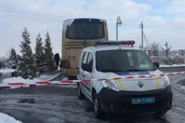 Под Львовом подорвали туристический автобус из Польши
