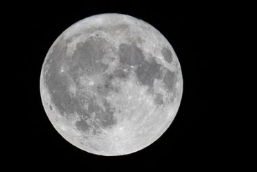 Астрономы опровергли гипотезу происхождения Луны