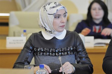 Жена муфтия Дагестана собралась в президенты России