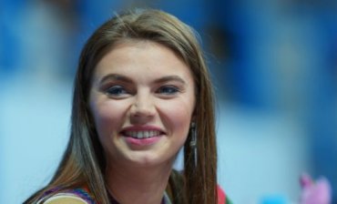 Кабаева заявила, что МОК и WADA «кошмарят» российский спорт