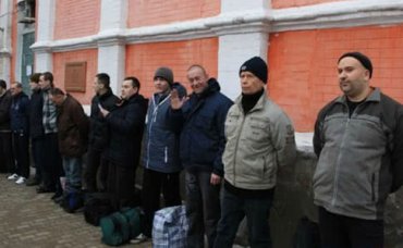 14 освобожденных из плена украинцев посадят в тюрьму