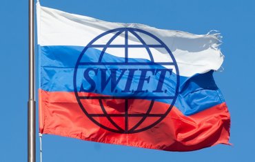 Российские банки на грани отключения от SWIFT