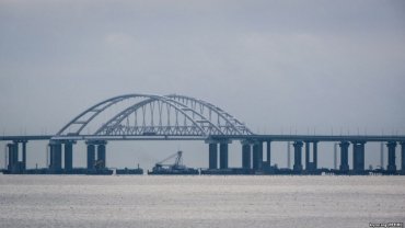 Керченский мост под вопросом: поедут ли в Крым поезда из России?