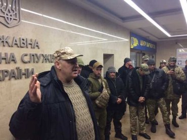 Ветерани звертаються до президента з вимогою припинити корупційні схеми керівника Одеської митниці Сергія Мартинова