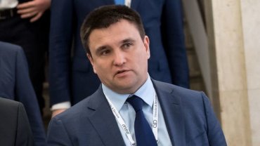 Рождается новая украинская дипломатия: Климкин поздравил коллег с праздником