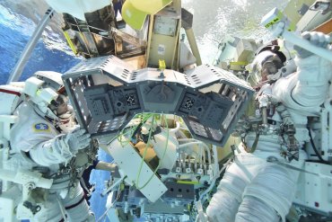 NASA построит «дом для роботов» на МКС
