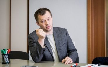 Милованов оправдался за скандал с премией и показал доходы