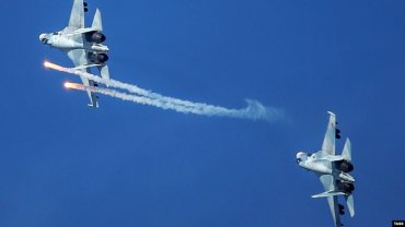 Российские военные провели «воздушный бой» над Крымом
