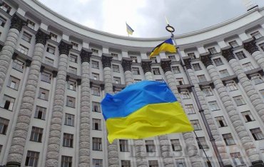 В Украине вновь будут выплачивать больничные