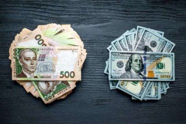 Гривна в 2019 году сильнее всех валют мира подорожала относительно доллара США