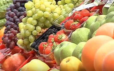 В Украине резко подорожала новогодняя фруктовая корзина