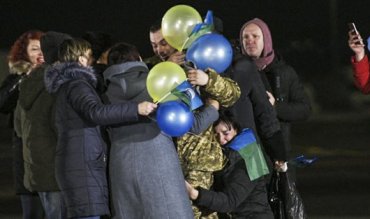 США, Франция и Германия приветствовали освобождение украинцев из плена